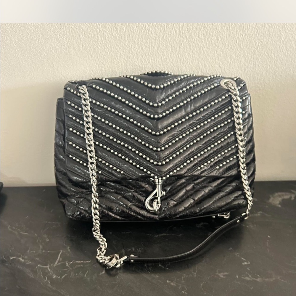 Black Quilted Chain Shoulder Bag